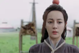 长歌行：长歌被迫穿女装跳热舞，吴磊吃醋看红了眼，当众热吻绝了图片