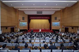 点赞 | 自贸区昆明片区1个集体和2名个人获得市级表彰！图片