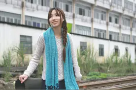 【约拍系列】广州鱼珠，与美女模特拍照，邂逅在铁轨边图片