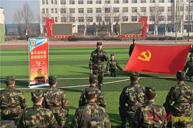 创新灵活教育模式，点燃官兵思想深处的狼烟图片
