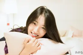 两性关系：女人最无法忍受男人，总做这4件事图片