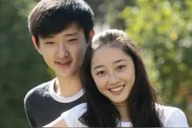 “混世魔王公子哥”于小彤的姐弟恋情史，和他爱过的3个女人图片