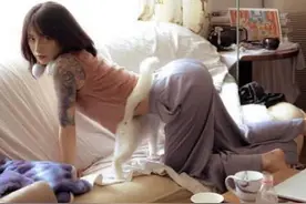 小说：新婚后妻子不让我碰她，从第一夜开始，我睡了一星期的沙发图片
