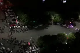 方城一司机疑似醉驾连撞多人，当地公安：嫌疑人拒不停车并冲撞警车，民警将其击伤后控制，被撞伤者已送医图片