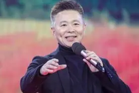 母亲为王宏伟守寡48年，选妻唯一要求：必须让母亲满意图片