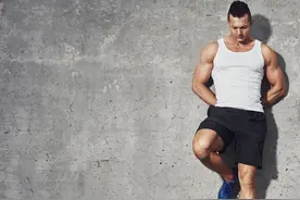 每天晚上靠墙站立，可以帮助减肥吗？图片