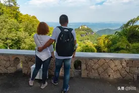 远眺裸心堡，这座莫干山景区里的酒店民宿“王者”图片