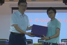 沉甸甸！南大、苏大领导亲赴徐州一中发放录取通知书图片