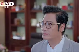 57岁罗嘉良去云南吃鸡好潇洒，这几年演了这么多耳熟能详的内地剧图片