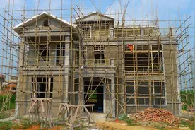 农村俗语“屋前不守塘，房后不开窗”，啥意思？老话在理么？图片