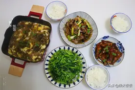 朋友圈晒晚餐，3菜1汤营养搭配，网友：家的味道，简单好吃图片