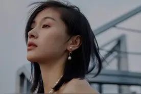 王子文的时尚力有多炸？本色演绎“通勤风穿搭”，轻松穿出大片感图片