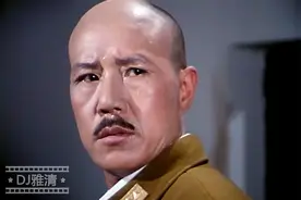 同样是演蒋介石，昔日英俊小生马晓伟，与孙飞虎相比，差别在哪？图片