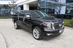 雪佛兰萨博班集空间性能于一身的全尺寸SUV抢先曝光 搭载5.3L V8图片