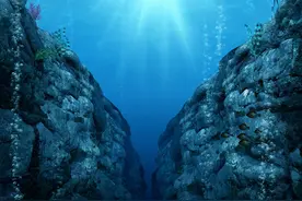 10975米的马里亚纳海沟，科学家最不希望看到的东西，出现了图片