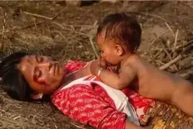 这张“喂奶照”火了！图片