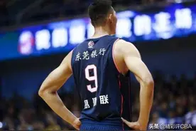15岁就有2米17！广东又涌现出小巨人，不用再愁无人接班易建联了图片