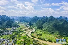 新华社发布航拍组图：夏日桂林阳朔景色美图片