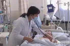 醉酒回家有点渴，男子一口“矿泉水”，连夜进了ICU...图片