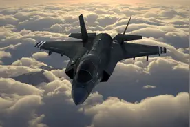 美军F-35战斗机开始趴窝了，竟然也患了严重的“心脏病”图片