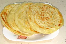 家常版烙油饼的两种做法，不用发面，柔软多层，放凉也不会发硬图片