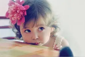 孩子总是无理取闹？可能是进入“执拗敏感期”了图片