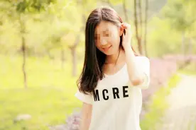 送婆婆一条项链，隔天婆婆发朋友圈：看，儿媳送我的生日礼物图片