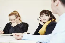 快时尚“原罪”：为低价所伤，SHEIN推出全新独立站难解困厄？图片