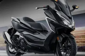 实锤！本田国内nss350相比海外Forza350减配缩水图片