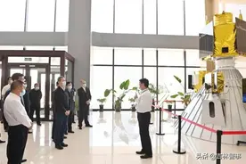 刘金波一行到长光卫星技术有限公司参观调研图片