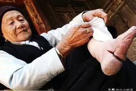 揭秘古代女性为何要缠足，俗称裹小脚图片