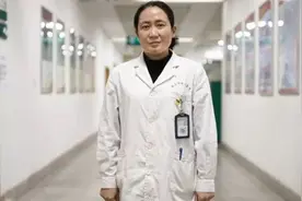 武汉抗疫女医生失明了，湖南首富陈邦几天就亏掉230亿图片