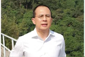 如果2001年李泽楷不卖掉腾讯股份，他会成为当今首富吗？图片