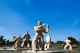 太极拳的腿法有多少？以前有不少，现在剩下不多！图片