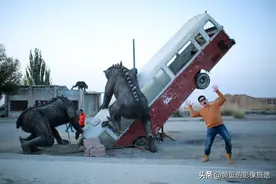 甘肃废弃石油小镇成“网红打卡地”游客纷至沓来荒凉变“热闹”图片