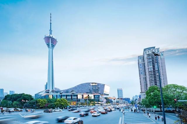 “首店”为何青睐成都？