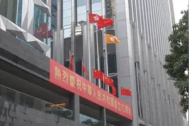 香港：“双节”将至喜气浓图片