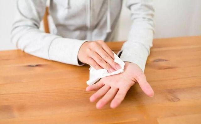 美白嫩肤便宜身体乳