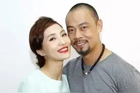 健美教练晋松转行当演员，成就经典鲁智深，94年娇妻小他21岁图片