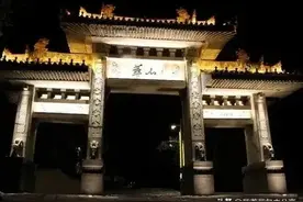 西岳华山攻略解析，避免各种误区指导，让你轻松攀登华山图片