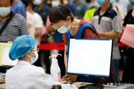 专车接送、免预约！厦门九旬老人、寺庙法师都出动了～图片