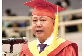 杨灿明:心怀大义守望正义践行道义图片