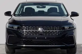 2022款大众帕萨特即将到店，配1.5T/2.0T动力，降多少合适？图片