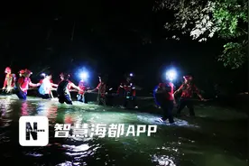 事发福州！13人被困深山，最小才7岁！雨夜紧急救援……图片