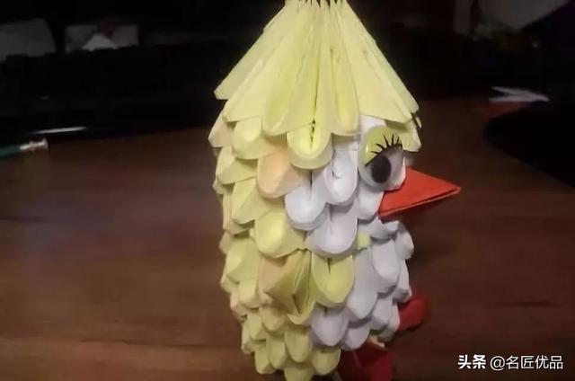 手工：超萌可爱的小鸭子，简单几步就能完成，还可以漂浮起来哟