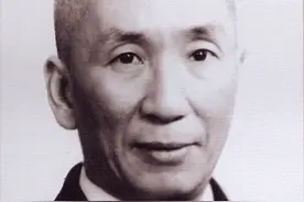 叶问：矮富帅，瘾君子，收妓女税，从未与日寇打擂，仍是一代宗师图片