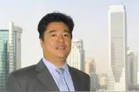 他27岁创业，34岁成亿万富翁，41岁被父母送进精神病院图片
