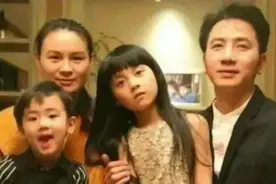 20年夫妻，育5个孩子，妻子不幸身亡，他转身娶了年轻10岁的女人图片