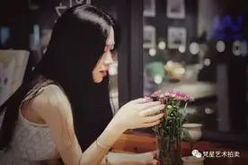 「90后美女博士专栏」达利宗教画：“我没有上帝给予的信仰”之圣母篇图片