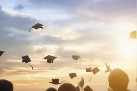 初中辍学是否就与大学无缘？不，还有自考大门向你敞开图片